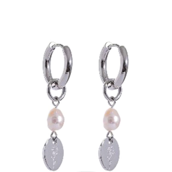 Elegante Perlenohrringe im koreanischen Stil